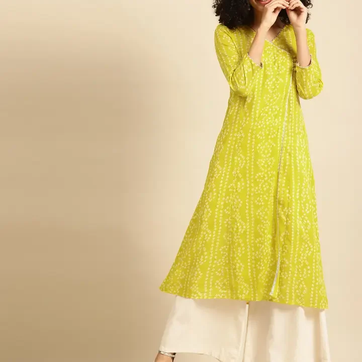 anayna Women Lime Green & Off White Bandhani Screen Print Cotton Angrakha Kurta