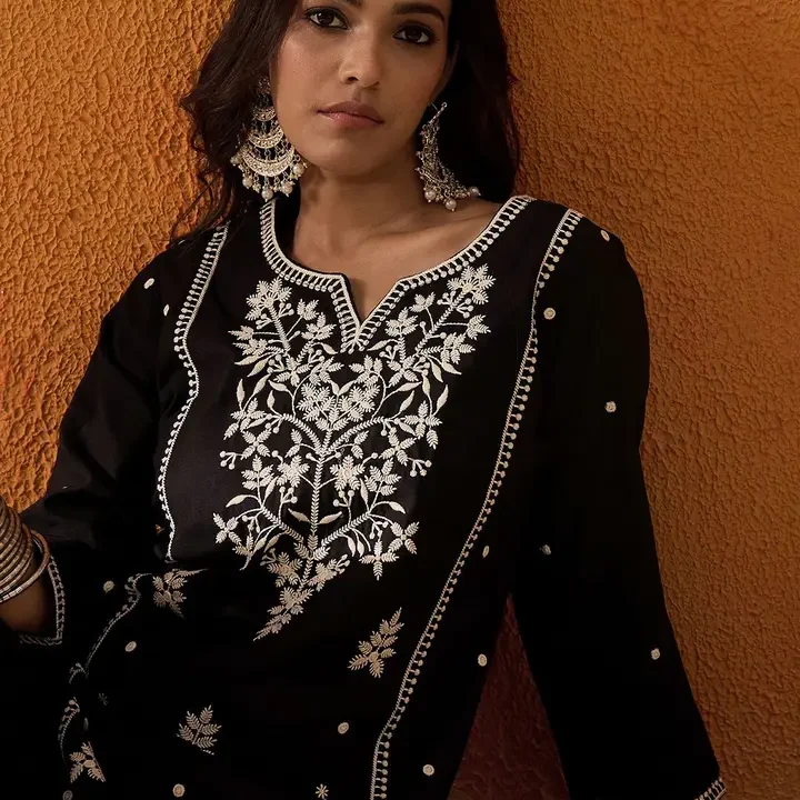 Indo Era Black Floral Embroidered Notch Neck Straight Kurta