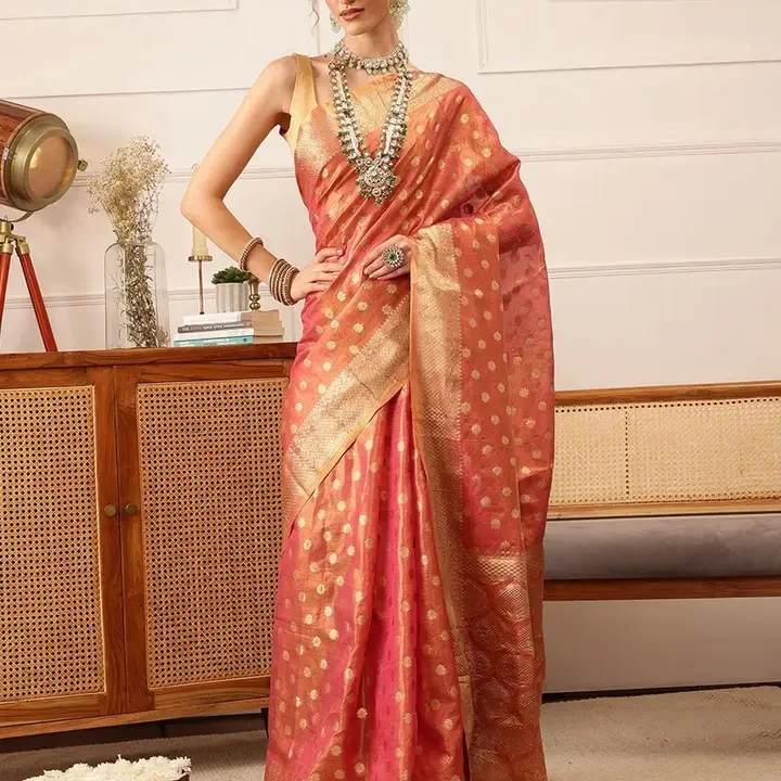 Silk Land Woven Design Zari  Kanjeevaram Saree with blouse piece, Pink