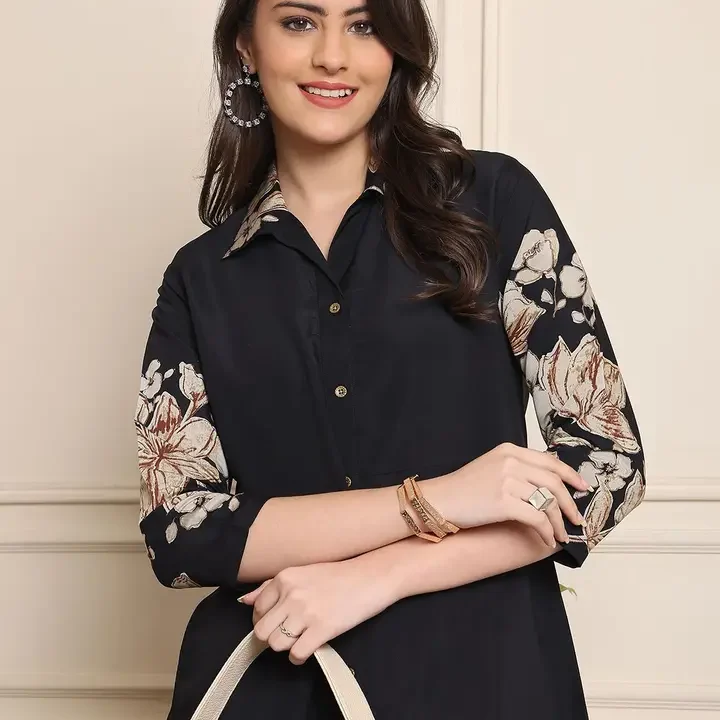 Claura Women Black Floral Printed Chanderi A-Line Midi Dress