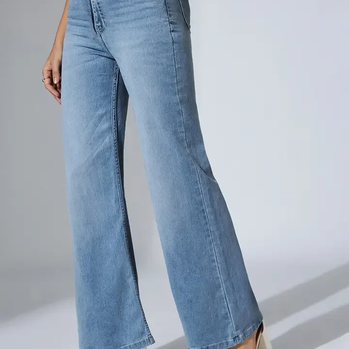 Miss Chase Women Garden Phlox Wide Leg High-Rise Light Fade Stretchable Jeans, Blue