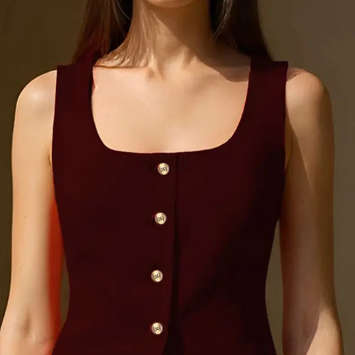 ZYNG Women Square Neck Sleeveless Top, Maroon
