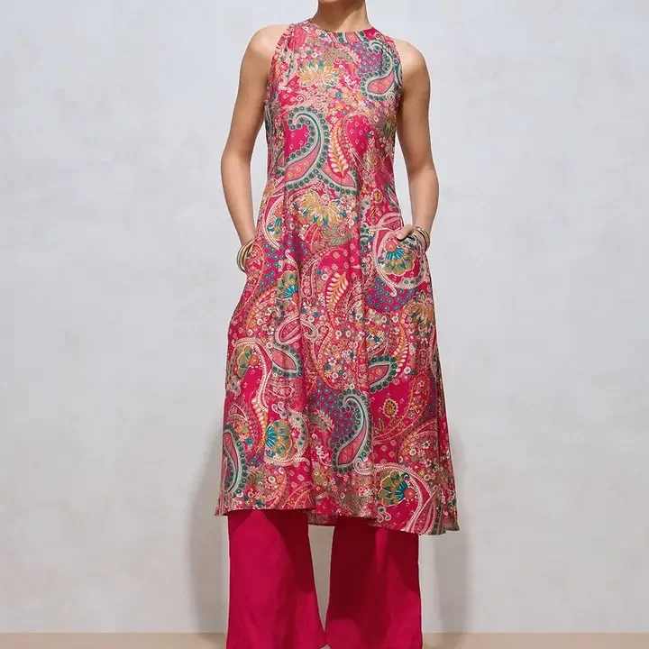 FLOWERVELLY Women Printed Kurta with Pyjamas, Pink