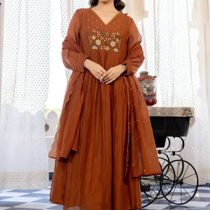 Keitra Women Floral Embroidered Panelled Kurta with Trousers & With Dupatta, Rust